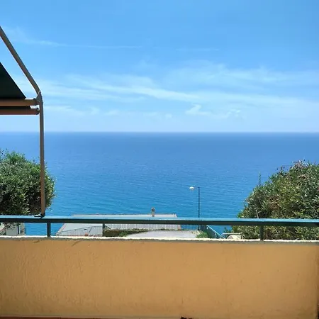 Camera Vista Mare Ad Acciaroli Localita Mezzatorre Hotel