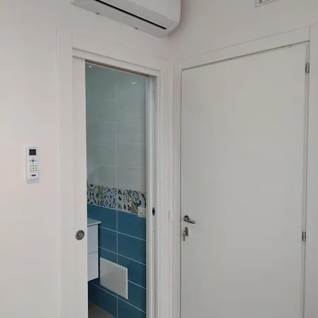 Hotel Camera Vista Mare Ad Acciaroli Localita Mezzatorre